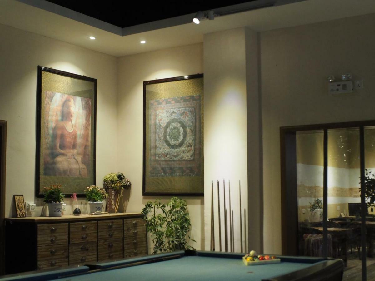 Right Here Hotel Dunhuang Εξωτερικό φωτογραφία