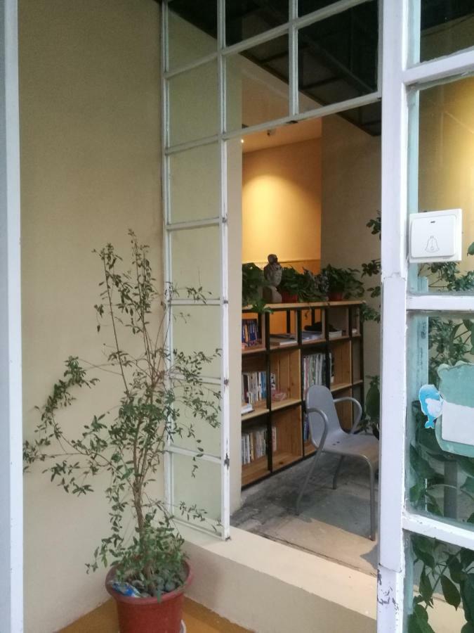 Right Here Hotel Dunhuang Εξωτερικό φωτογραφία