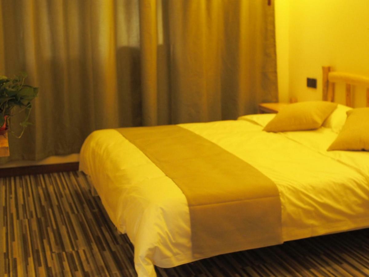 Right Here Hotel Dunhuang Εξωτερικό φωτογραφία